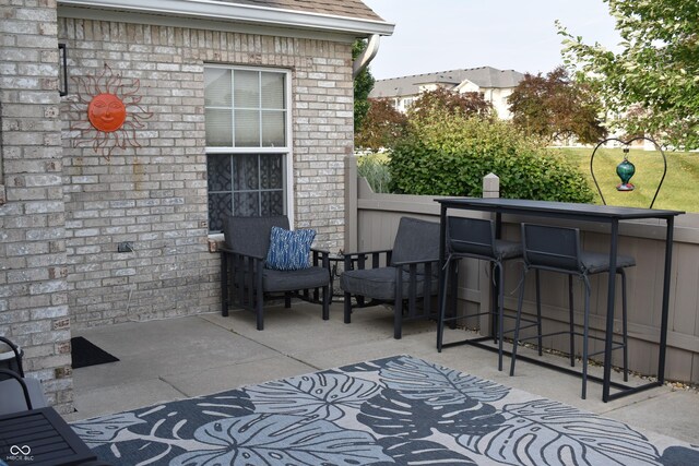 7357 Lake Lakota Dr, Indianapolis, IN 46217 - view of patio