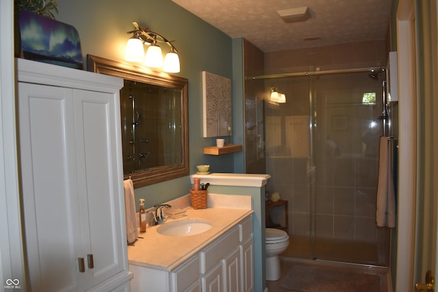 7357 Lake Lakota Dr, Indianapolis, IN 46217 - full bath featuring a shower stall, vanity, and a textured ceiling