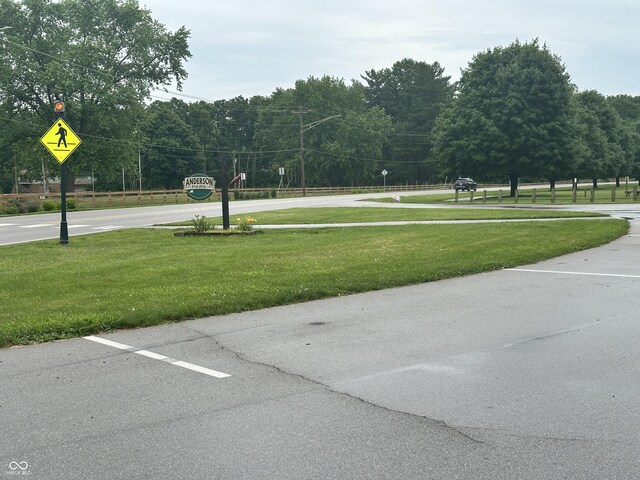 1108 Pierce Dr, Plainfield, IN 46168 - view of property's community featuring a yard