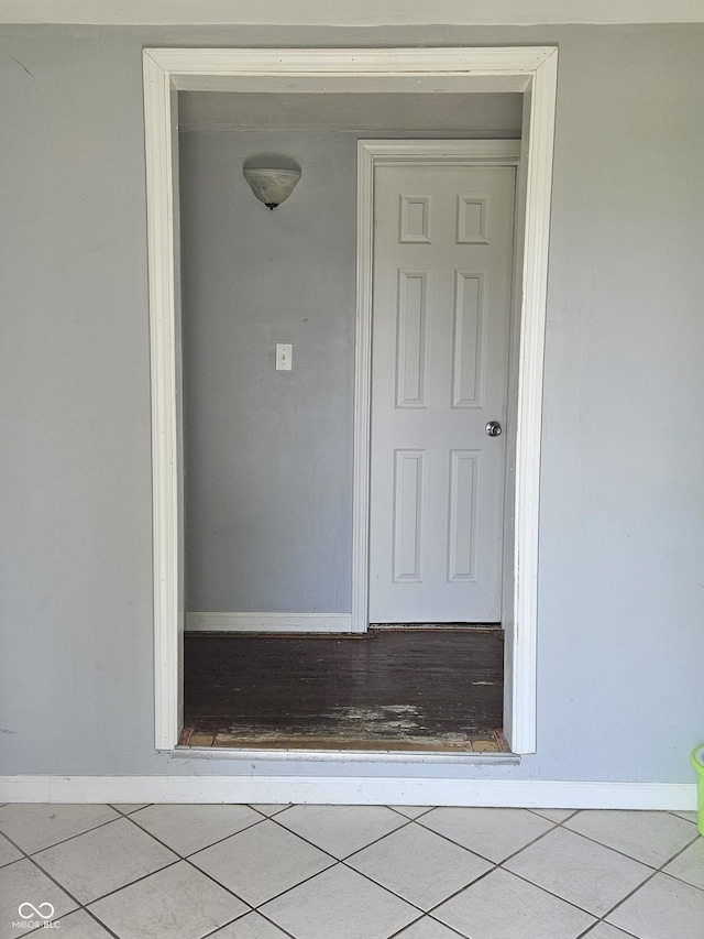 1601 S Biltmore Ave, Muncie, IN 47302 - entrance to property