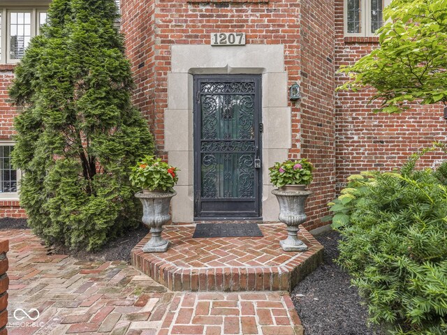 1207 Pickwick Pl, Indianapolis, IN 46208 - photo 5