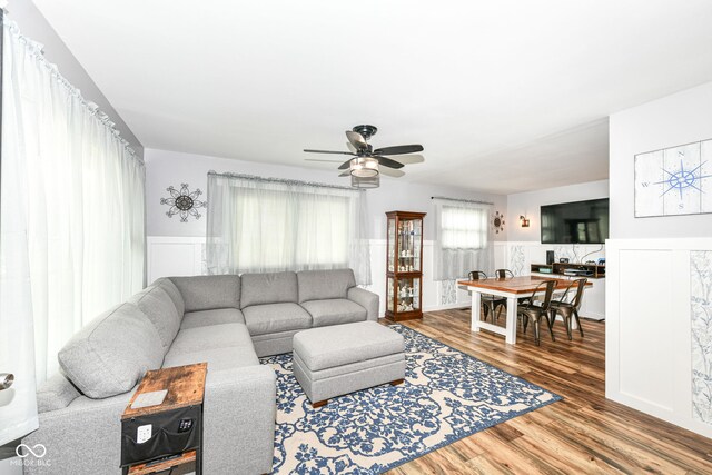 504 Broadway Ave, Arcadia, IN 46030 - photo 3