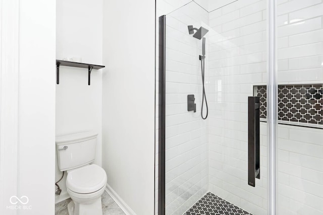 11320 Lynchburg Way, Indianapolis, IN 46229 - full bathroom with a stall shower and toilet