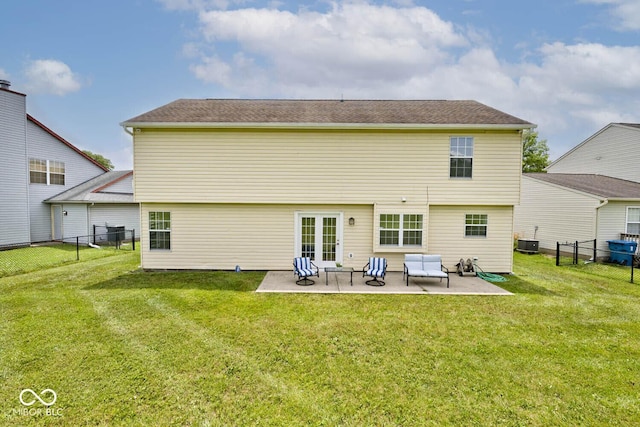 11320 Lynchburg Way, Indianapolis, IN 46229 - rear view of property featuring a patio area and a fenced backyard