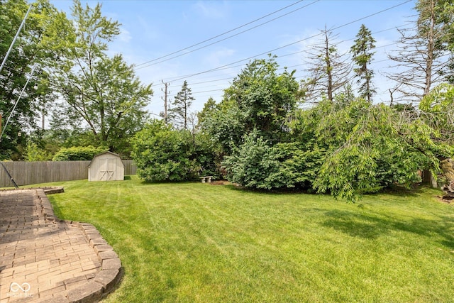 5802 Rymark Ct, Indianapolis, IN 46250 - fenced yard with a storage shed