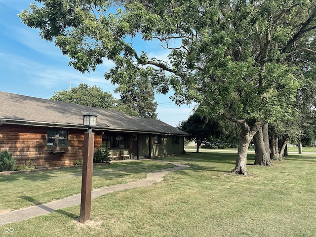 410 Hawthorn Ct, Seymour, IN 47274 - view of green lawn