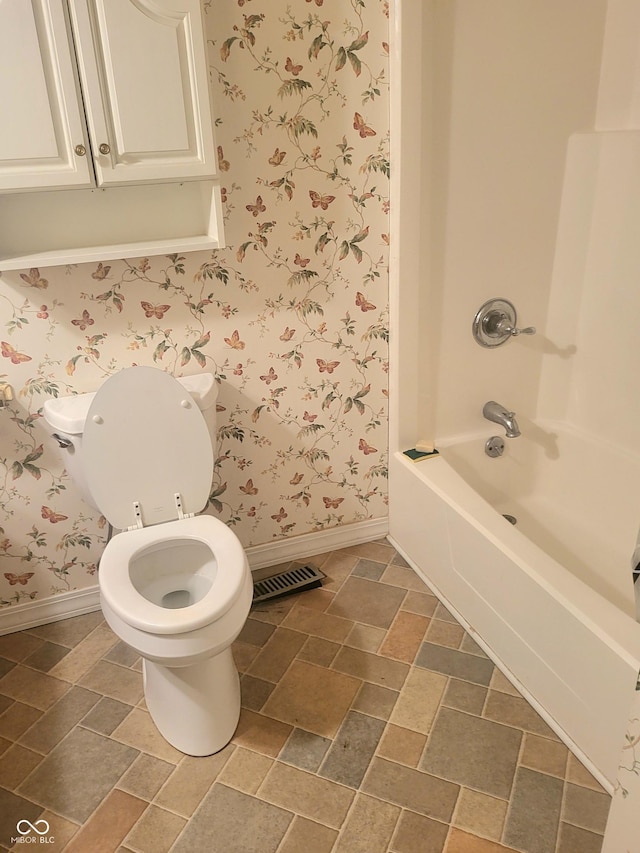7576 S Carlisle St, Terre Haute, IN 47802 - full bathroom featuring wallpapered walls and shower / bathtub combination