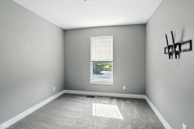 14474 Treasure Creek Ln, Fishers, IN 46038 - carpeted empty room with baseboards