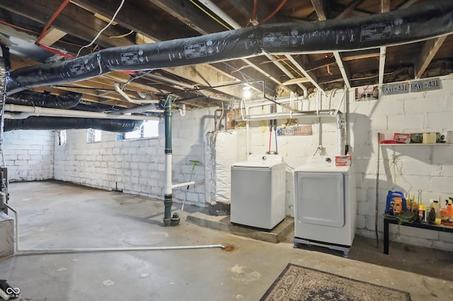 3307 N College Ave, Indianapolis, IN 46205 - below grade area with independent washer and dryer