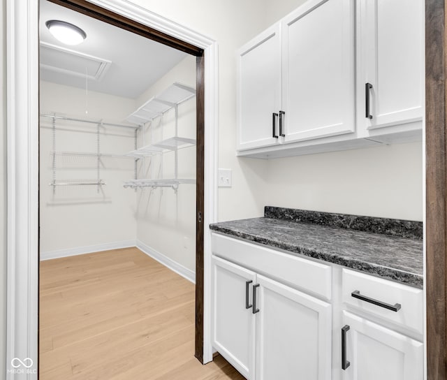 2031 Central Ave, Indianapolis, IN 46202 - bar area featuring light wood finished floors and baseboards