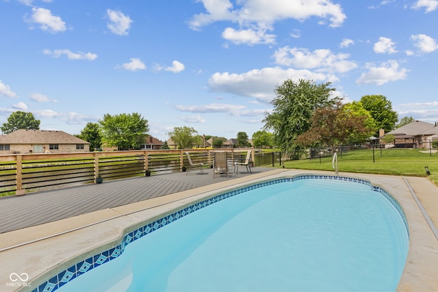 6629 Woodcrest Dr, Avon, IN 46123 - view of swimming pool