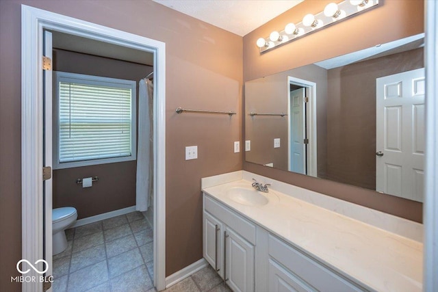 2325 N Talbott St, Indianapolis, IN 46205 - bathroom with vanity and a shower with shower curtain