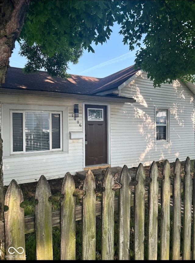 1006 Hurricane St, Franklin, IN 46131 - view of front facade