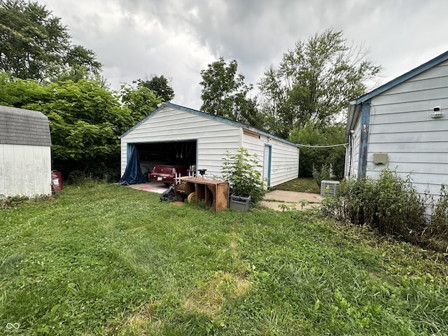 3440 Brewer Dr, Indianapolis, IN 46222 - view of detached garage