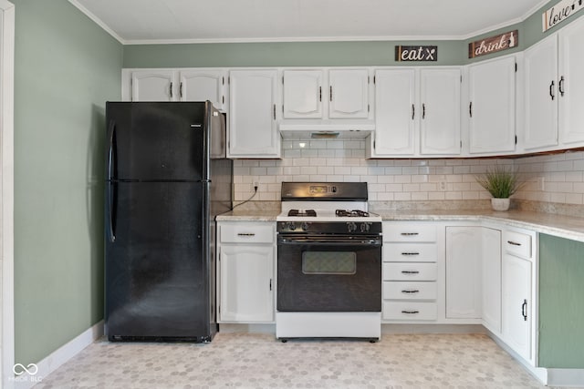 900 N College St N, Veedersburg, IN 47987 - kitchen featuring freestanding refrigerator, gas range oven, crown molding, white cabinetry, and tasteful backsplash