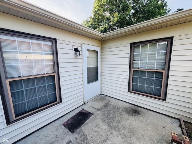 4408 Clovelly Ct, Indianapolis, IN 46254 - view of exterior entry with a patio area