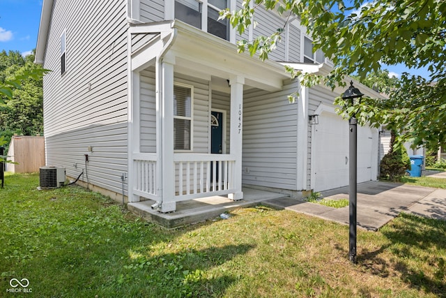 10427 Apple Creek Dr, Indianapolis, IN 46235 - photo 2