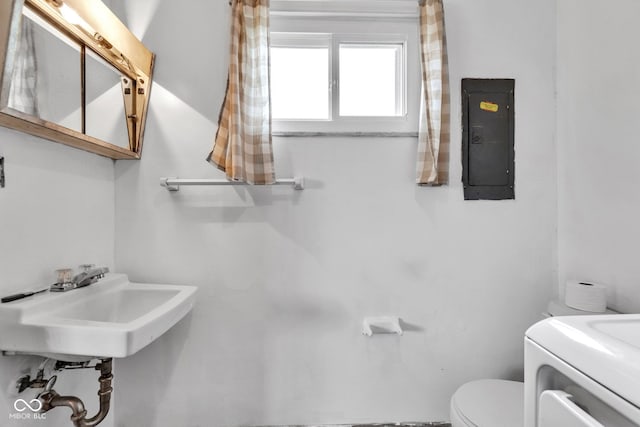10965 W Base Line Rd, Jamestown, IN 46147 - bathroom with electric panel and washer / clothes dryer
