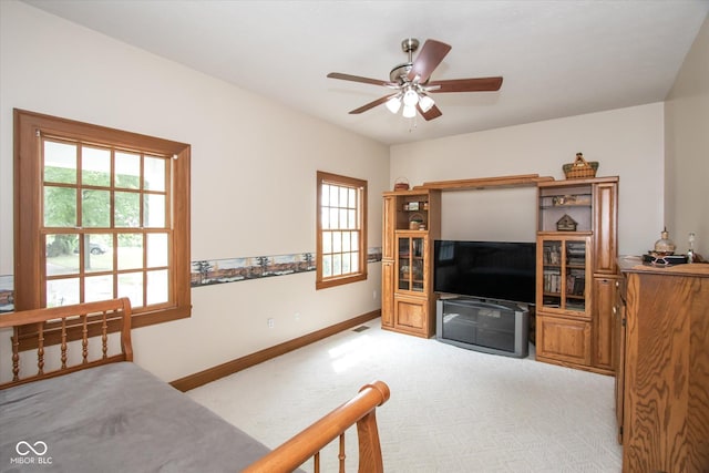 5538 N 700 W, Mccordsville, IN 46055 - living area with light carpet and ceiling fan