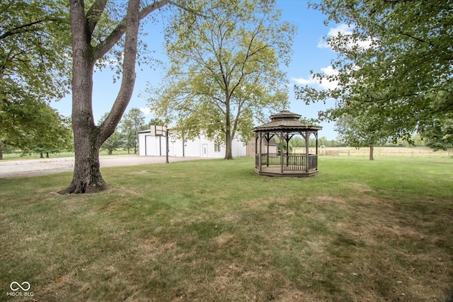 5538 N 700 W, Mccordsville, IN 46055 - view of green lawn with a gazebo