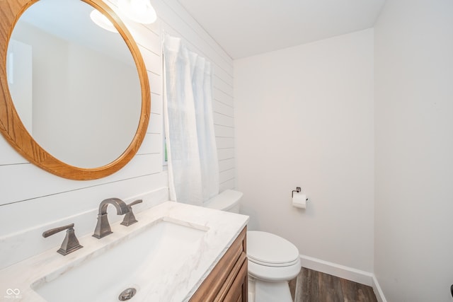 4491 W 600 N, Anderson, IN 46011 - full bathroom featuring wood finished floors and vanity