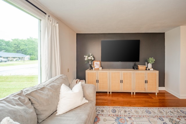 4491 W 600 N, Anderson, IN 46011 - living area with light wood-style floors and baseboards