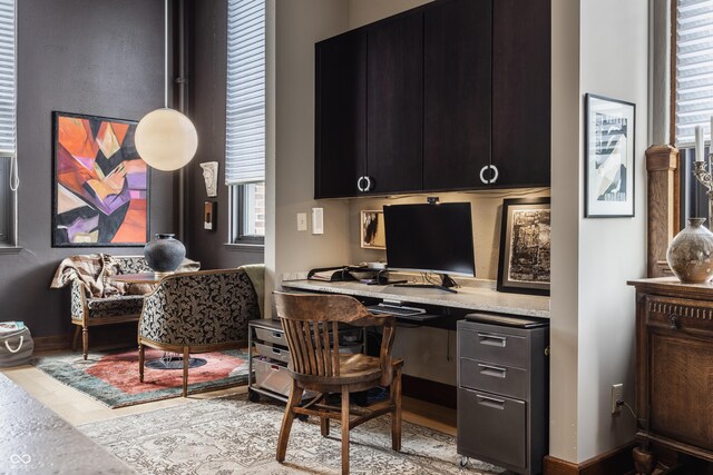 3959 Central Ave, Indianapolis, IN 46205 - office space with built in study area