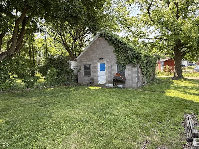 1227 W 9th St, Anderson, IN 46016 - view of outdoor structure