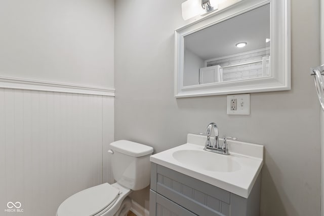 953 E 34th St, Indianapolis, IN 46205 - half bathroom with vanity and toilet