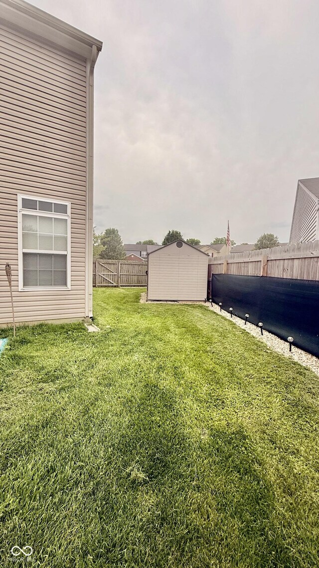 5924 Sable Dr, Indianapolis, IN 46221 - photo 16