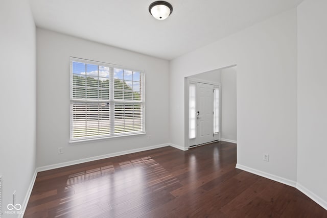 2078 Seneca Ln, Plainfield, IN 46168 - foyer entrance with wood finished floors and baseboards