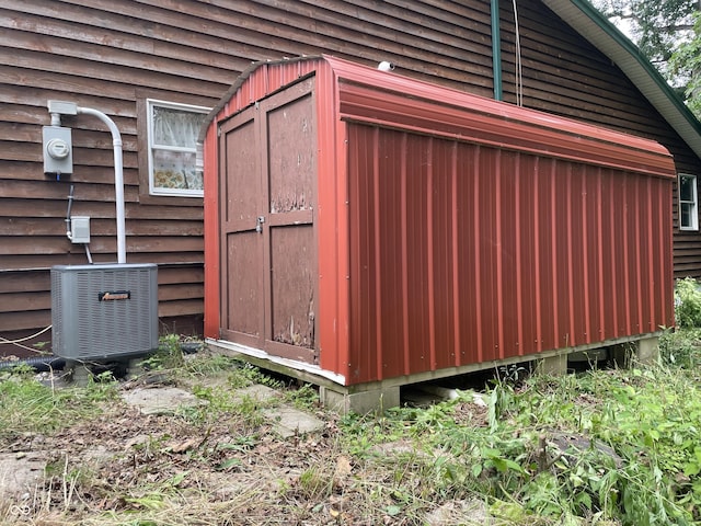 14380 N 300 E, Covington, IN 47932 - view of shed