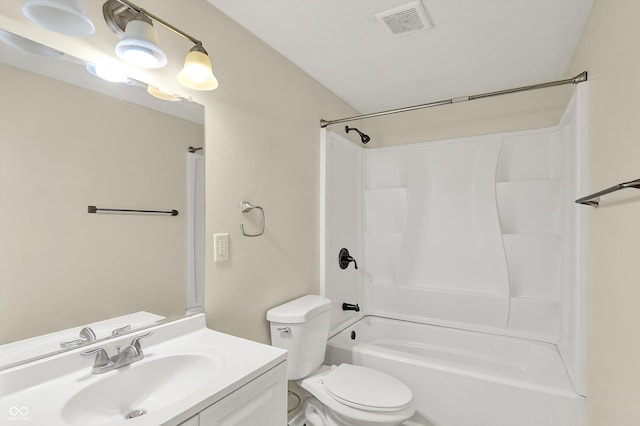 8920 Caminito Rd, Indianapolis, IN 46234 - full bath featuring vanity and bathing tub / shower combination
