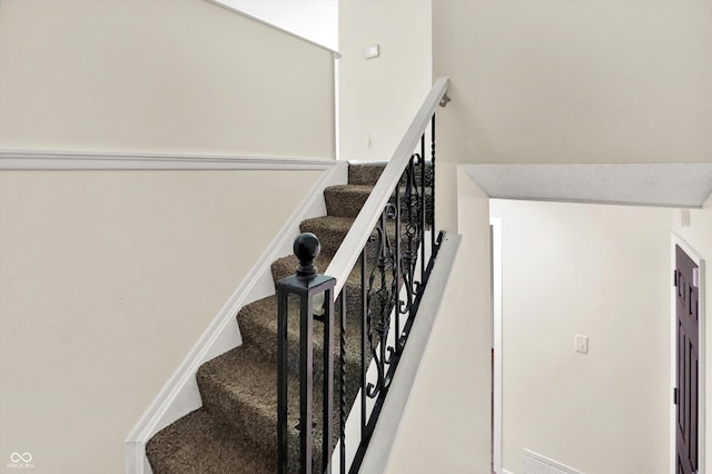 8920 Caminito Rd, Indianapolis, IN 46234 - view of stairway