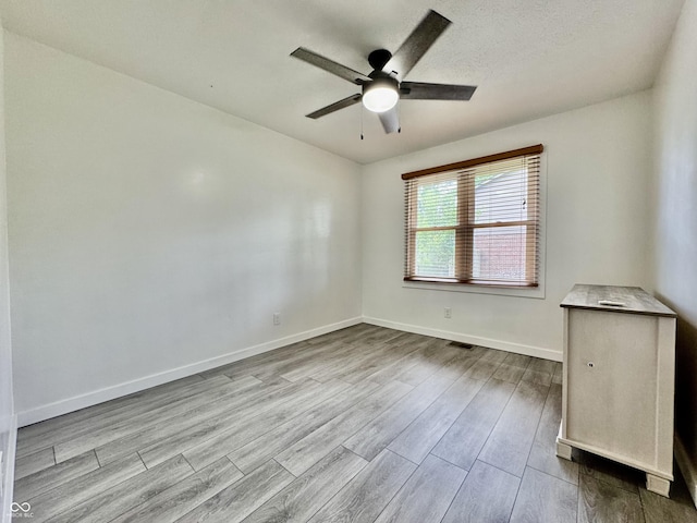 584 Camelot Dr, Seymour, IN 47274 - photo 12