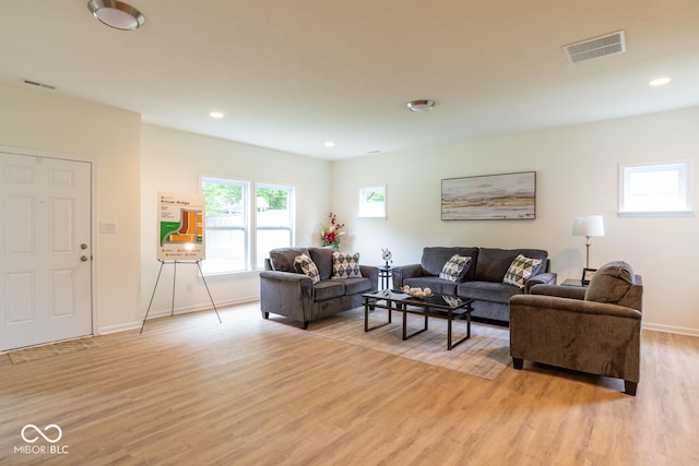 3541 N Hackberry St N, Bloomington, IN 47404 - living room featuring light wood finished floors and recessed lighting