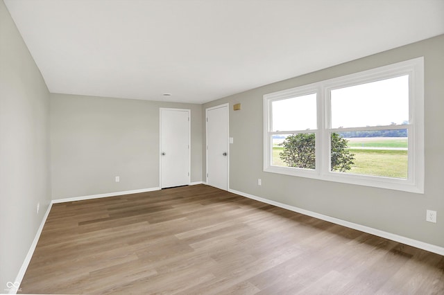12471 N 100 E, Alexandria, IN 46001 - spare room with light wood-style flooring