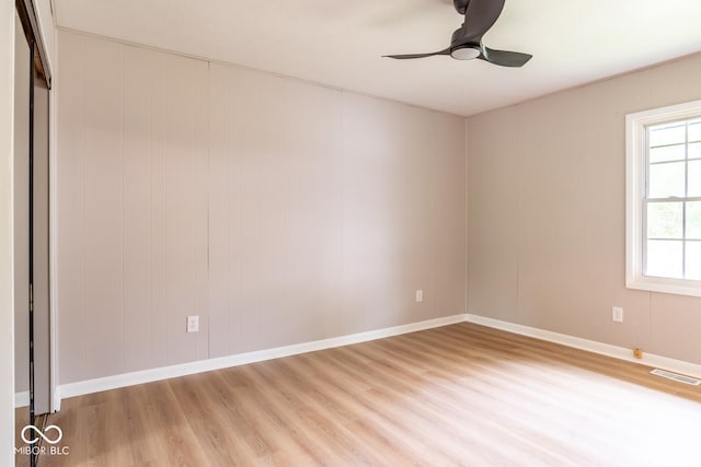 3212 S Fairington Dr, Bloomington, IN 47403 - spare room featuring light wood-style floors and ceiling fan