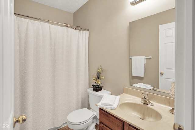 13191 Roma, Carmel, IN 46074 - bathroom featuring vanity and a shower with curtain