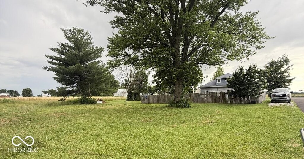 1352 S County Road 850 W, Greensburg, IN 47240 - photo 4