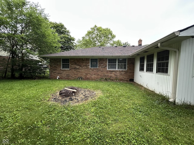 7721 Hollybrook Ln, Indianapolis, IN 46227 - view of green lawn