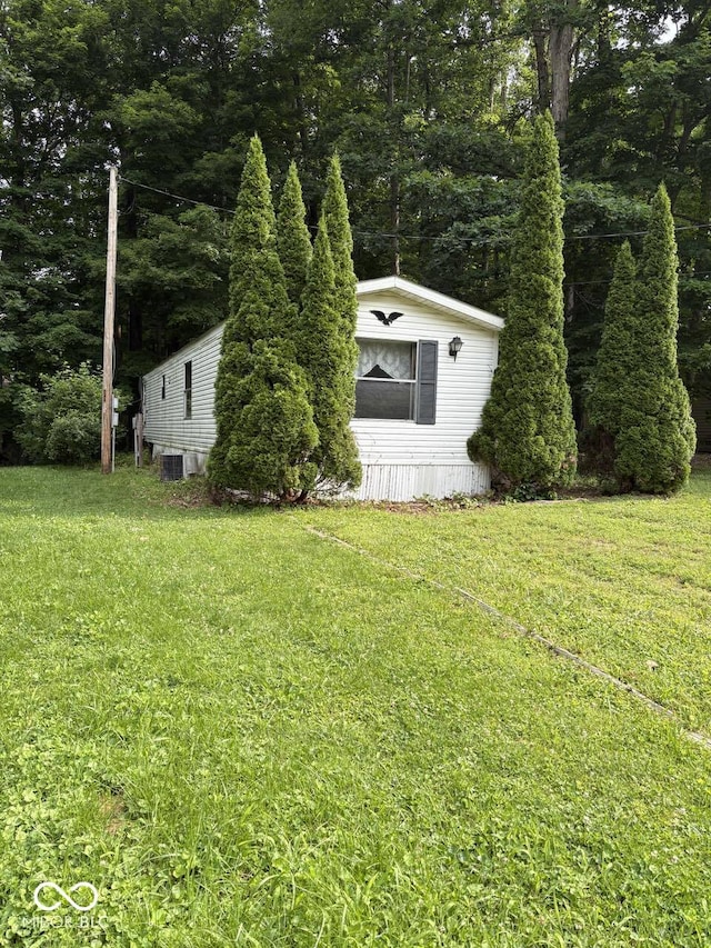 162 Lazy River Pl, Cloverdale, IN 46120 - view of grassy yard