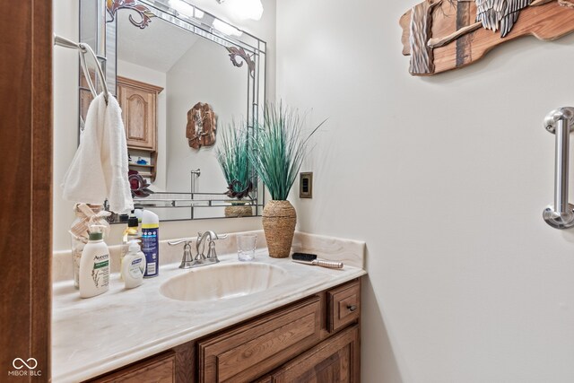 6980 White Oak Dr, Avon, IN 46123 - bathroom with vanity