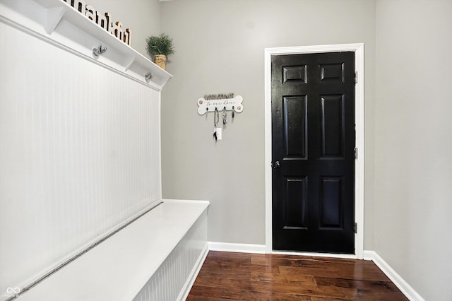 773 Bracknell Dr, Avon, IN 46123 - mudroom featuring wood finished floors and baseboards