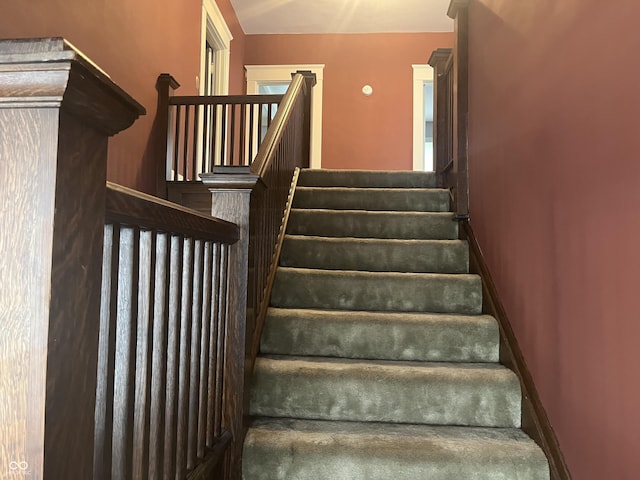 1131 N Main St, Rushville, IN 46173 - view of stairway