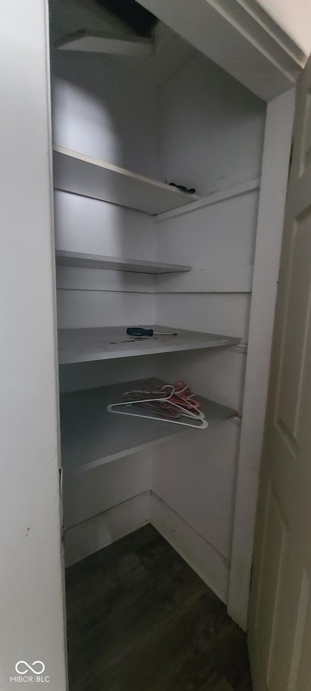 435 N Rural St NE, Indianapolis, IN 46201 - view of closet