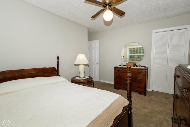 13 Fairlane Dr, Brownsburg, IN 46112 - bedroom with carpet floors, a closet, a textured ceiling, and ceiling fan