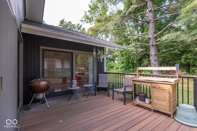 2608 S Trotters Run, Bloomington, IN 47401 - deck with area for grilling