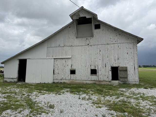 2607 N Henderson Rd, Rushville, IN 46173 - view of barn