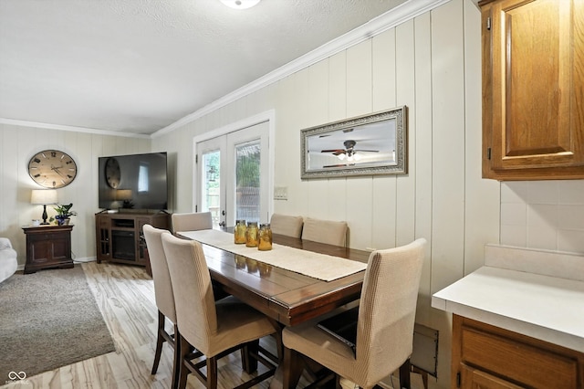 7113 Chandler Dr, Indianapolis, IN 46217 - dining room with ornamental molding and light wood-style floors